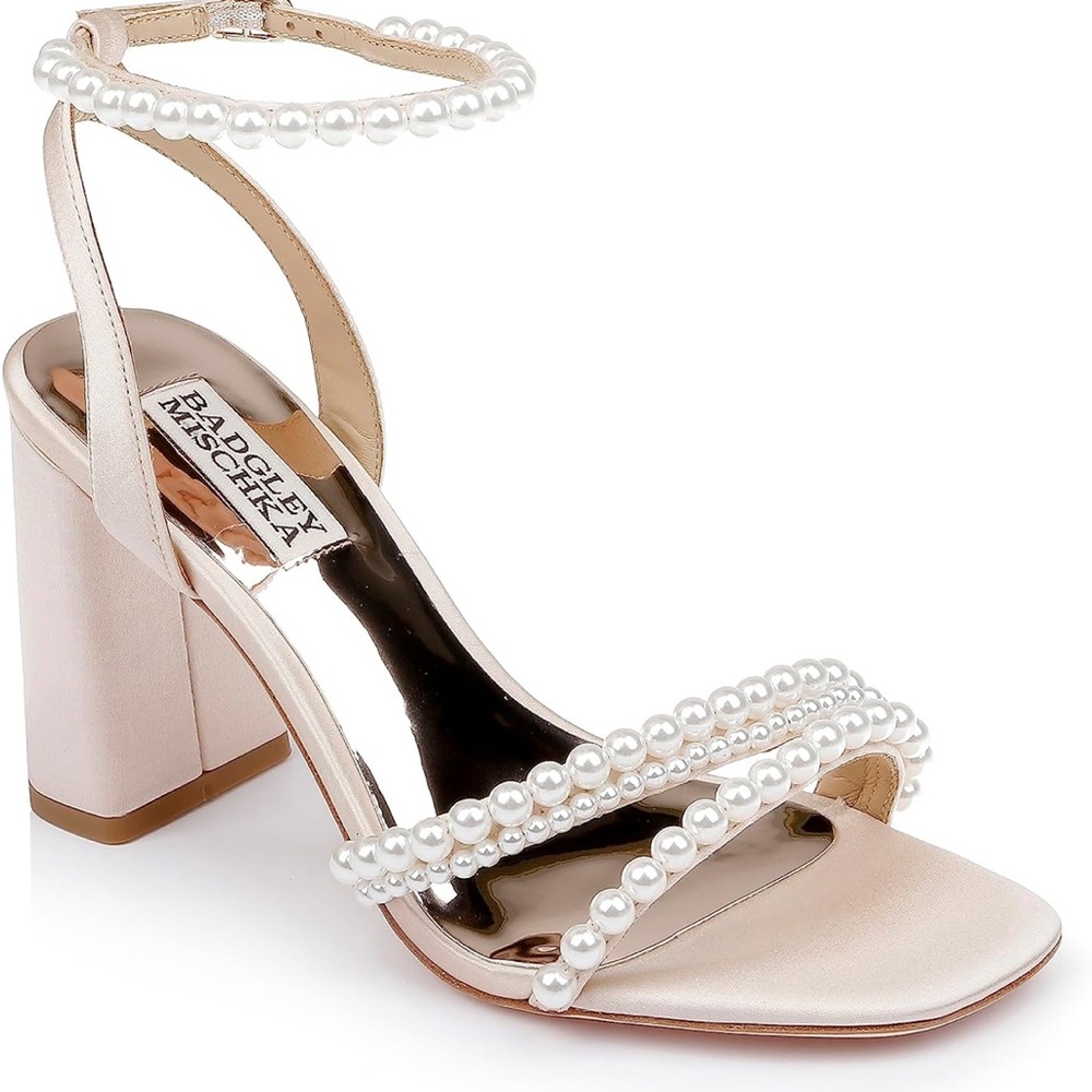 Badgley Mischka Women's Pearl Embellished Cream Heels 8.5